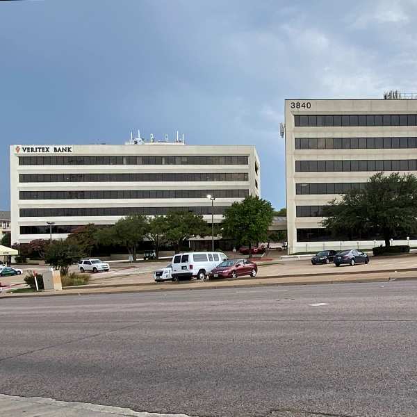 Growth Property Group – 3880 Hulen St.